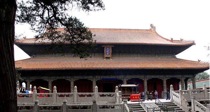 1200px-Dacheng_Hall.jpg