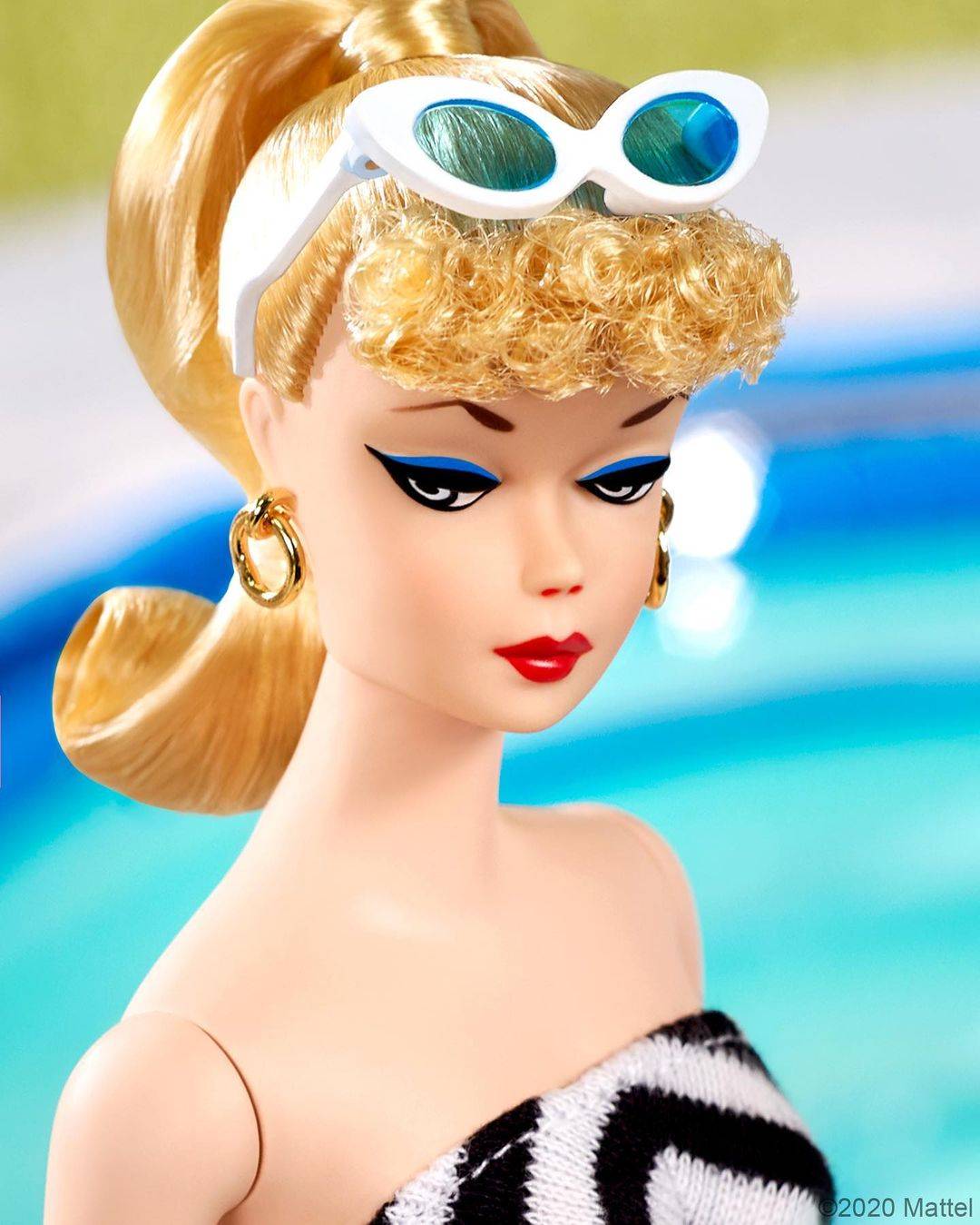 classicswimsuit2.jpeg