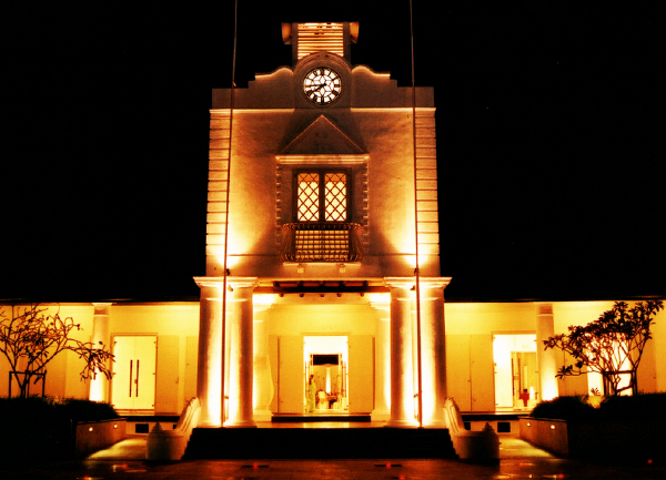 main-sarawak-tourism-complex.jpg