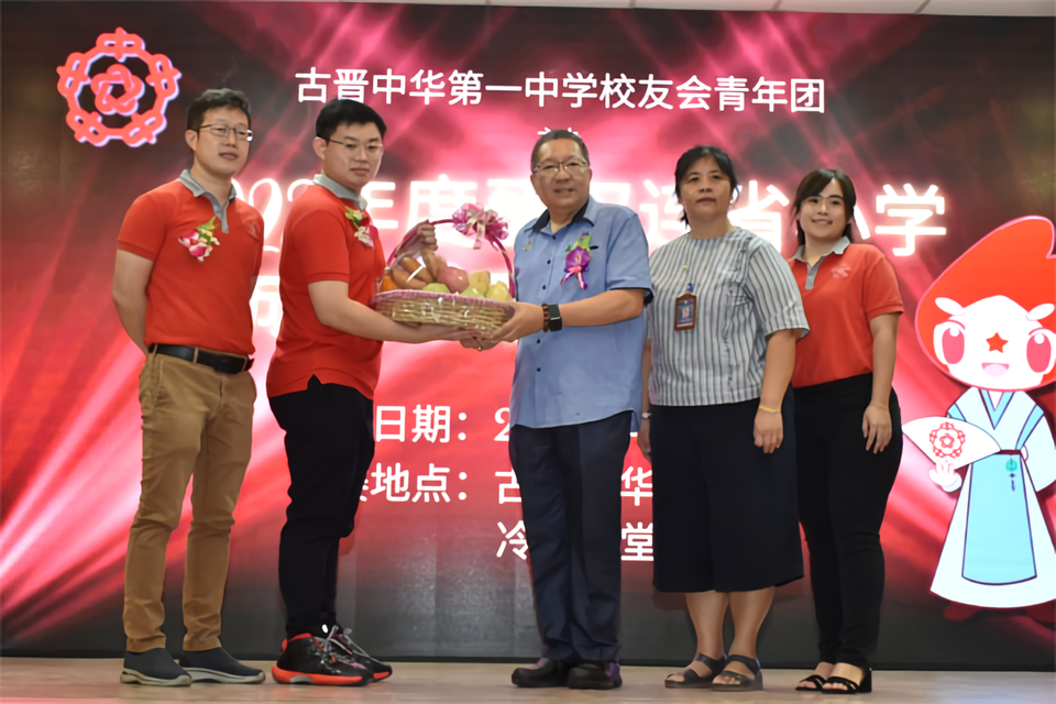 黄鸿圣：成语故事蕴含了深厚的文化内涵