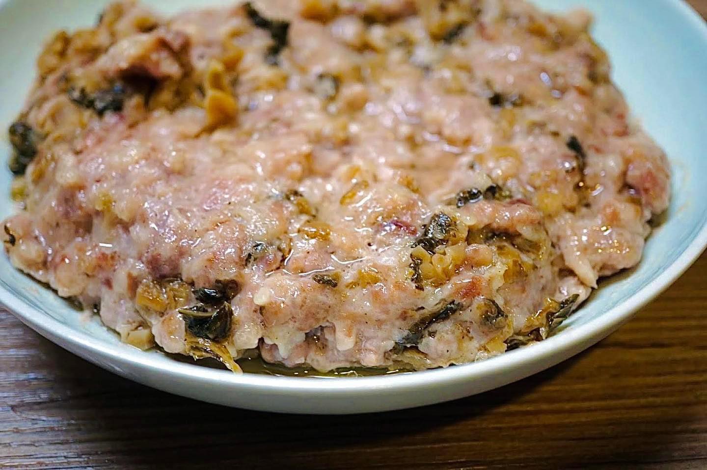 梅菜蒸肉饼