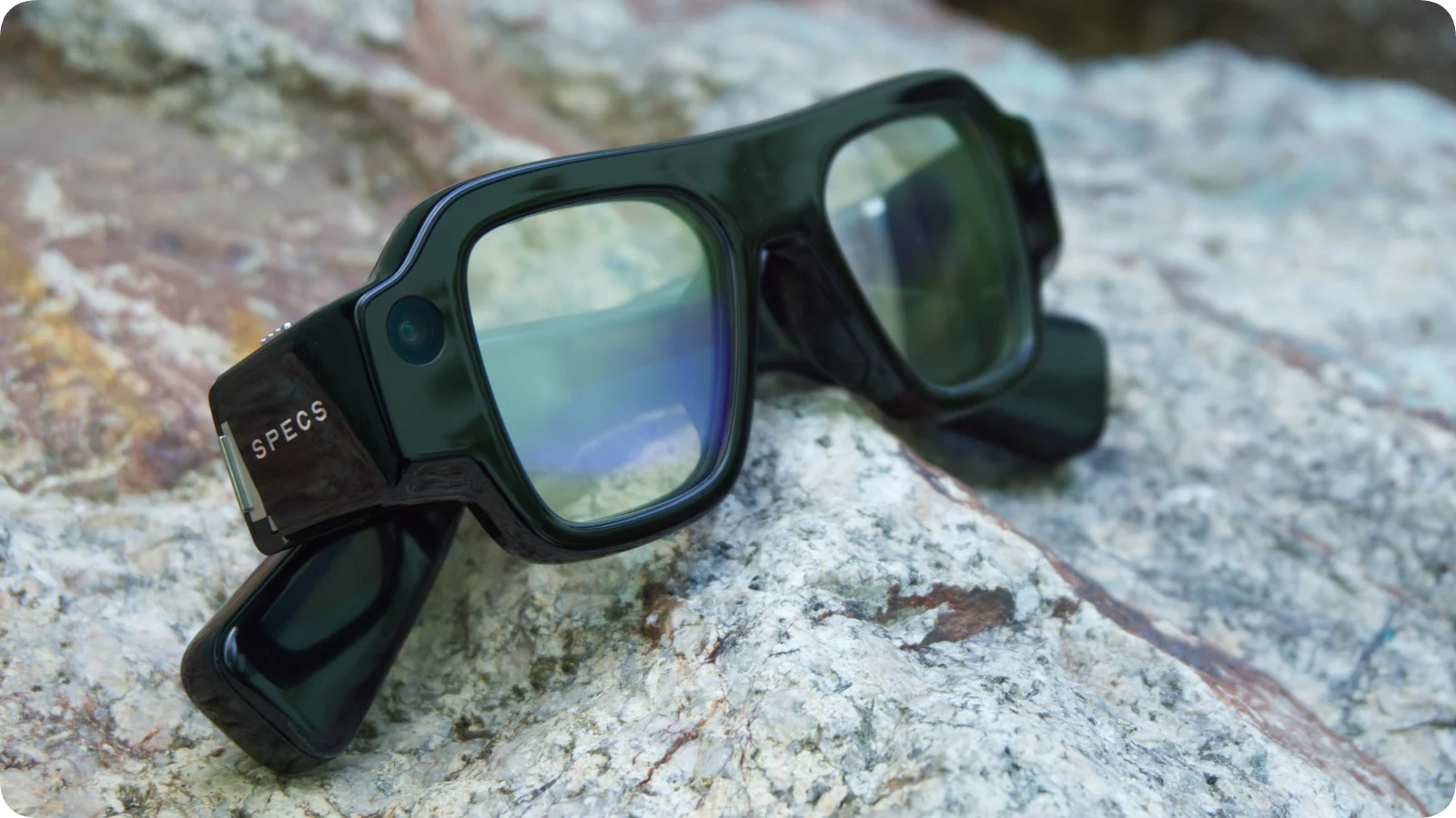 Snap Specs 眼镜开放预订，2195 美元起